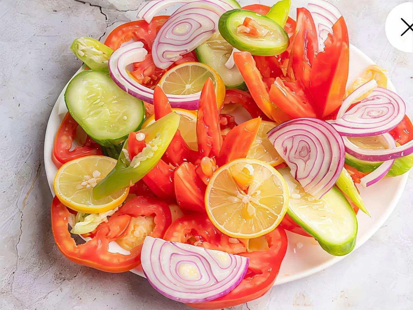 Small Salad Slices Plate