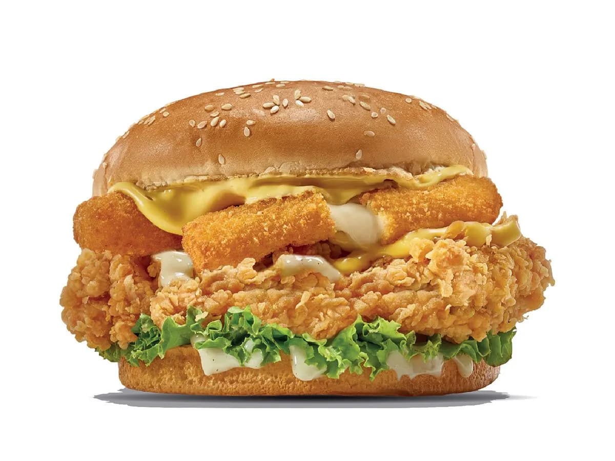 Roosters Cheesy Mozzarella Sandwich